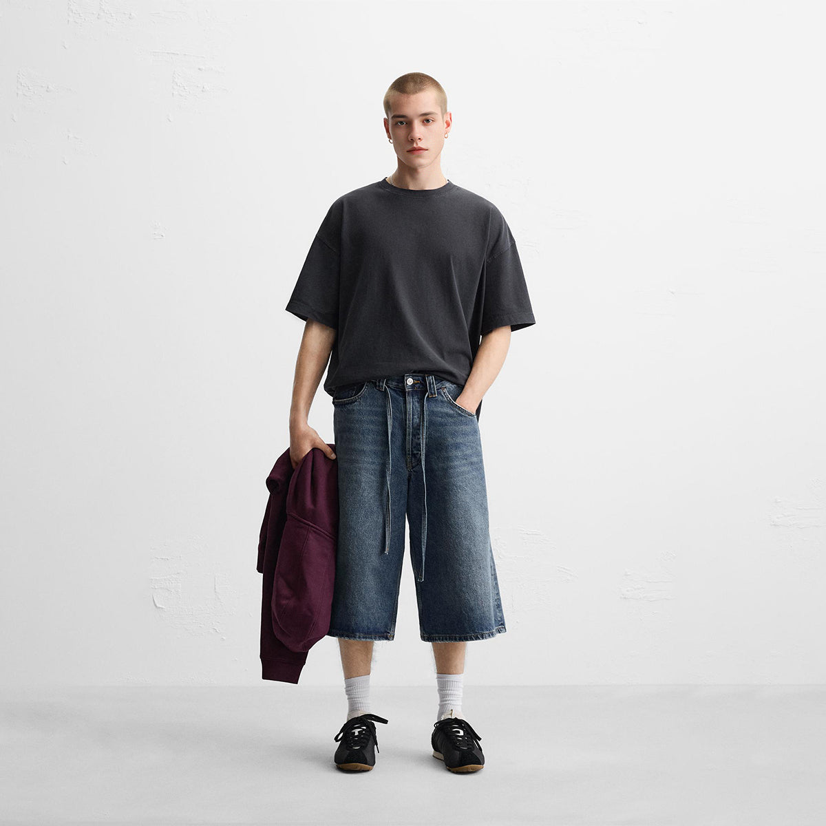 T-shirt oversize unisexe CRYBABY V2